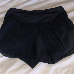 Lululemon size 6 running shorts!!!